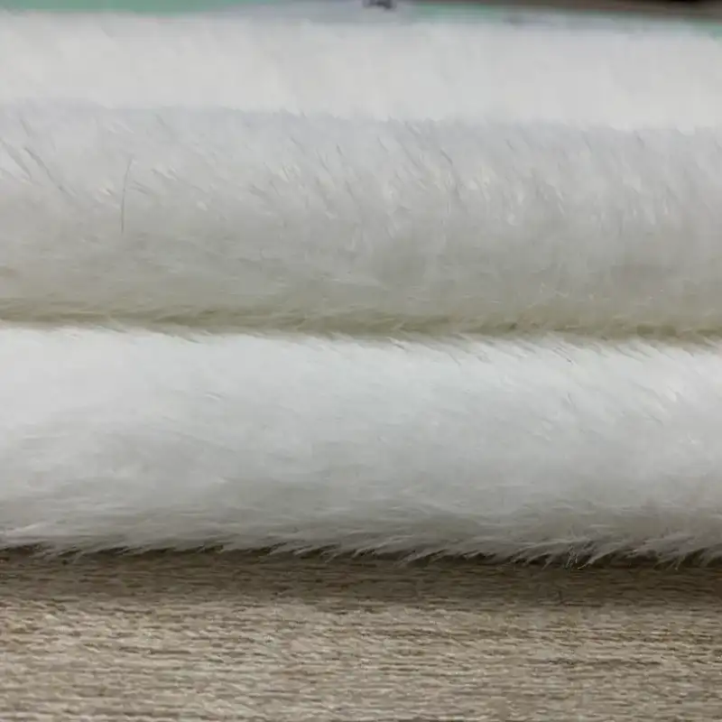 China Yarn for Open Cardigan (Sweater),Full-Zipper Cardigan (Sweater),Round Neck Pullover (Sweater) Cat Feather Yarn Fancy Yarn Nylon 白色 color buy from China wholesaler bulk order at wholesale price free worldwide shipping Alibaba