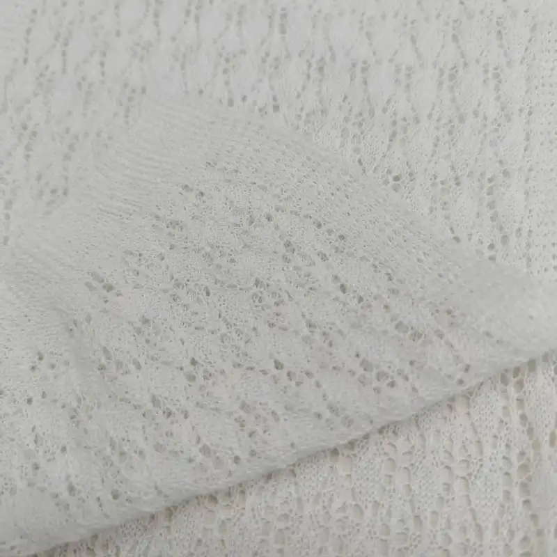 China Yarn for Ladies Vest (Sweater),Men’s Vest (Sweater),Open Cardigan (Sweater),Full-Zipper Cardigan (Sweater),Half-Zipper Cardigan (Sweater),Shirt Long Sleeve Button (Sweater) Semi-Worsted Spun Regular Yarn Viscose Lurex gold color buy from China wholesaler bulk order at wholesale price free worldwide shipping Alibaba