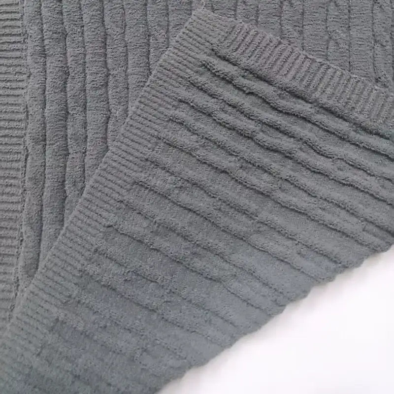 China Yarn for Overcoat Cat Feather Yarn Fancy Yarn Nylon Cotton 素色 color buy from China wholesaler bulk order at wholesale price free worldwide shipping Alibaba