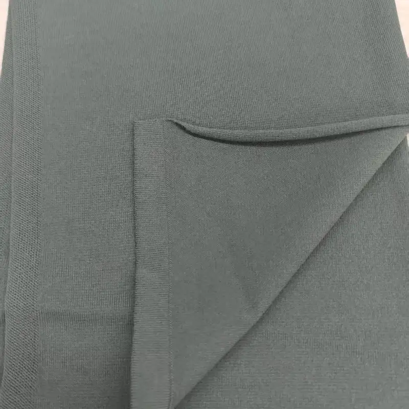 China Yarn for Crop Top,Half-Zipper Cardigan (Sweater) Semi-Worsted Spun Regular Yarn Recycled Viscose Recycled Nylon blackish green color buy from China wholesaler bulk order at wholesale price free worldwide shipping Alibaba