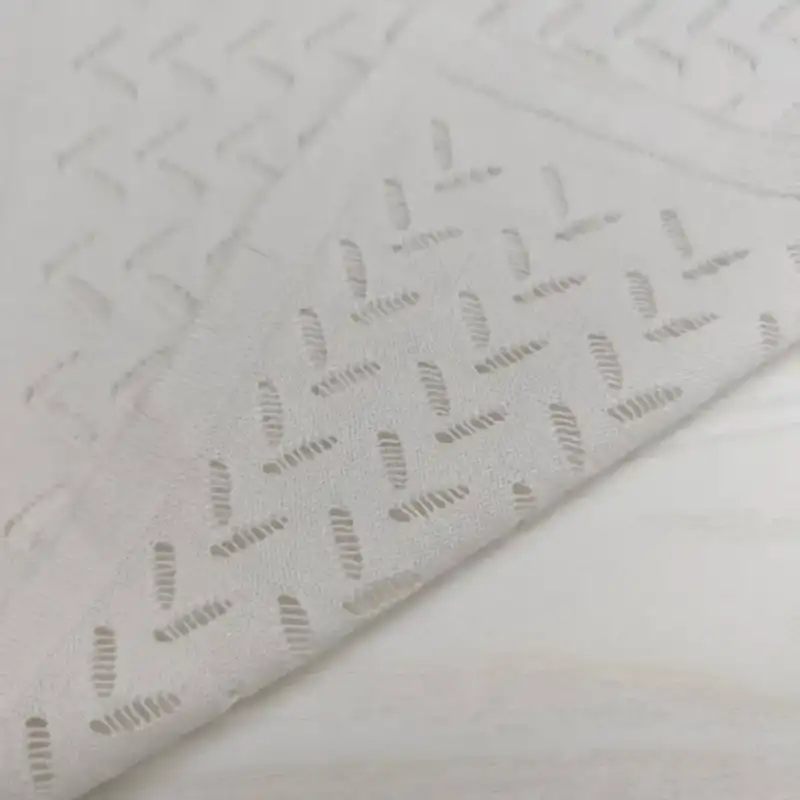 China Yarn for Ladies Vest (Sweater),Men’s Vest (Sweater),Open Cardigan (Sweater),Polo T-shirt (Sweater) Ring Spun Regular Yarn Cotton Modal White color buy from China wholesaler bulk order at wholesale price free worldwide shipping Alibaba