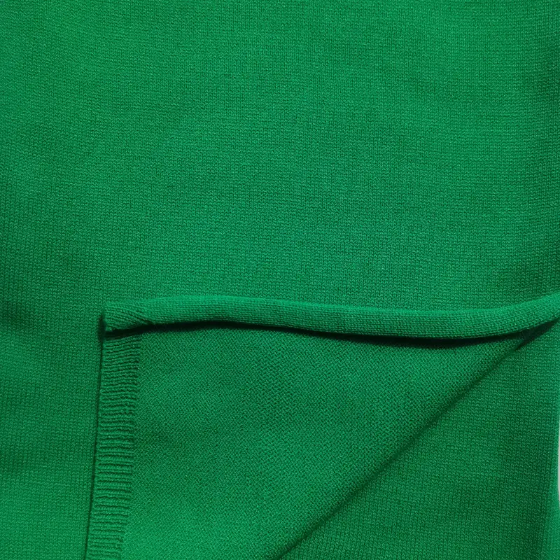 China Yarn for Ladies Vest (Sweater),Open Cardigan (Sweater),Round Neck Pullover (Sweater),Crew Neck Pullover (Sweater),Kids Crew-Neck Cardigan (Sweater),Kids Bow Tie-Front Vest (Sweater),Roll Neck Jumper (Sweater) Core Spun Yarn Regular Yarn Rayon Polyester Green color buy from China wholesaler bulk order at wholesale price free worldwide shipping Alibaba