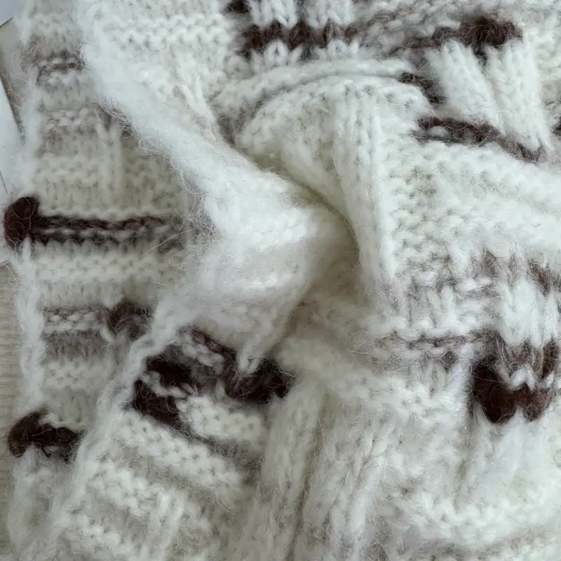 China Yarn for Ladies Vest (Sweater),Men’s Vest (Sweater),Open Cardigan (Sweater),Full-Zipper Cardigan (Sweater),Round Neck Pullover (Sweater),Crew Neck Pullover (Sweater),Crop Top Pullover (Sweater),Hoodie  (Sweater) Air Spun Yarn Fancy Yarn Recycled Polyester Polyester Wool Nylon Acrylic variegation color buy from China wholesaler bulk order at wholesale price free worldwide shipping Alibaba