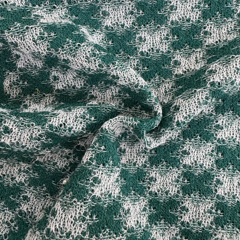 China Yarn for Men’s Vest (Sweater),Open Cardigan (Sweater),Full-Zipper Cardigan (Sweater),T-shirt (Sweater),Polo T-shirt (Sweater) Linen Spun Regular Yarn Viscose Nylon Linen White Green color buy from China wholesaler bulk order at wholesale price free worldwide shipping Alibaba