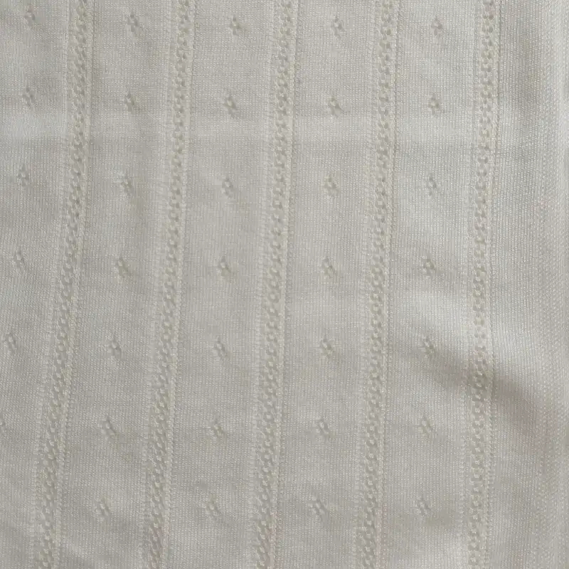 China Yarn for Ladies Vest (Sweater),Men’s Vest (Sweater),Round Neck Pullover (Sweater),Crew Neck Pullover (Sweater),Women's Pants (Sweater),Kids Crew-Neck Cardigan (Sweater),Kids Bow Tie-Front Vest (Sweater) Semi-Worsted Spun Regular Yarn Polyester Viscose Dark Red color buy from China wholesaler bulk order at wholesale price free worldwide shipping Alibaba