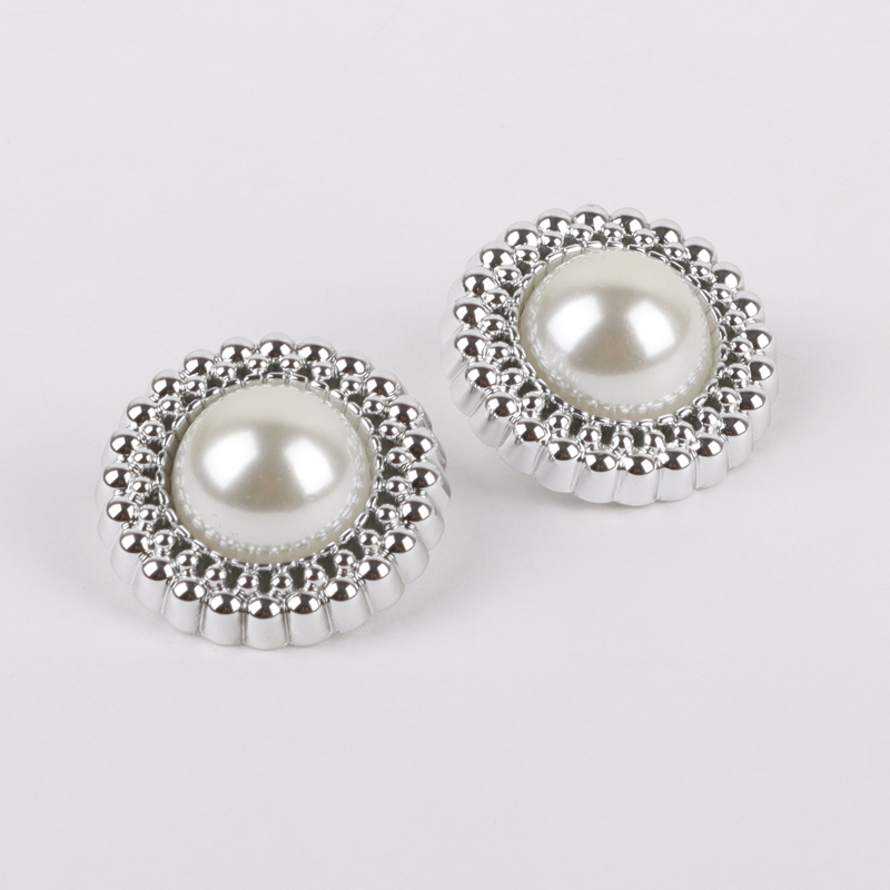 Silver 1 holes Plastic Button for Denim Jackets,Jackets,Blazer,Sweaters,Trench Coat,Overcoat buy garments accessories in bulk from China wholesaler at wholesale price free worldwide shipping Alibaba