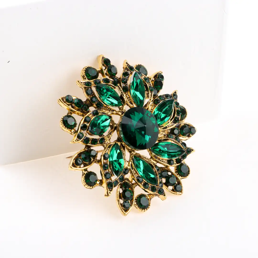 Multicolor  Ornaments Other Trims for Jackets,Overcoat buy garments accessories in bulk from China wholesaler at wholesale price free worldwide shipping Alibaba