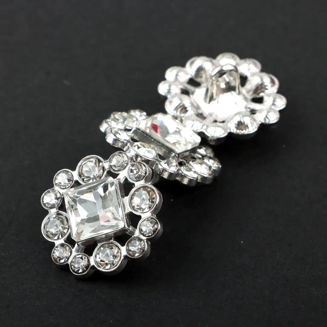 Silver 1 holes Metal Button for Overcoat buy garments accessories in bulk from China wholesaler at wholesale price free worldwide shipping Alibaba