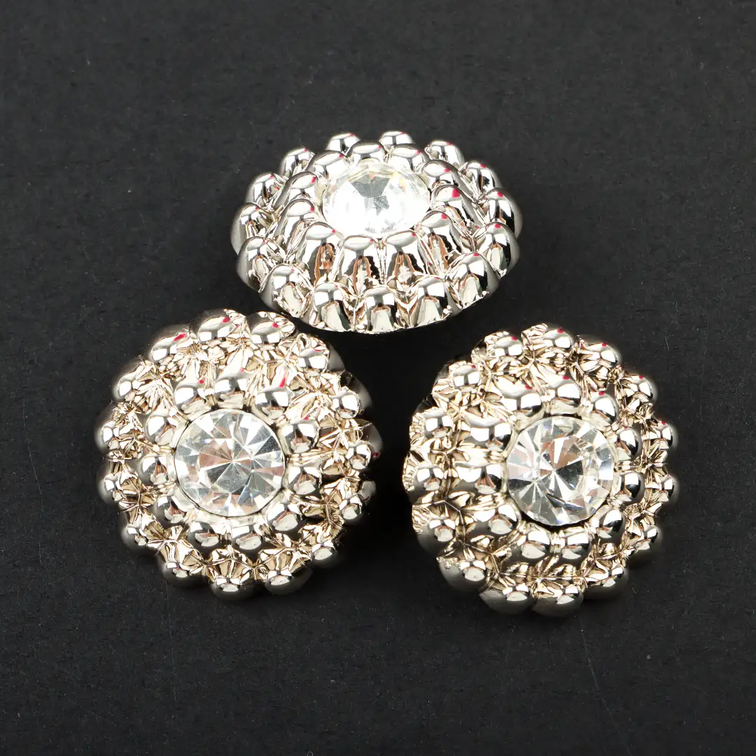 Silver 1 holes Plastic Button for Overcoat buy garments accessories in bulk from China wholesaler at wholesale price free worldwide shipping Alibaba