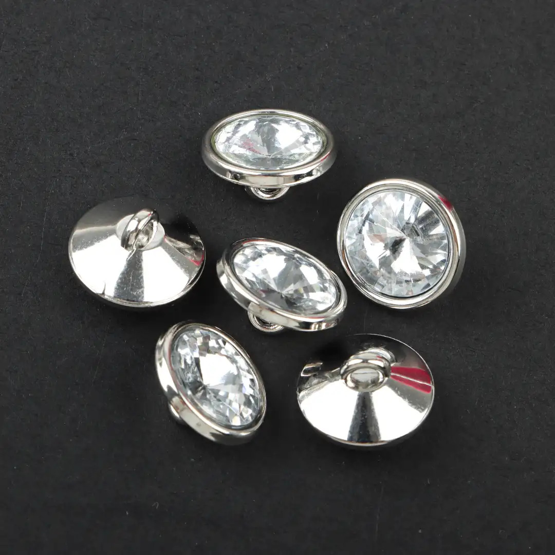 Silver 1 holes Plastic Button for T-Shirt buy garments accessories in bulk from China wholesaler at wholesale price free worldwide shipping Alibaba