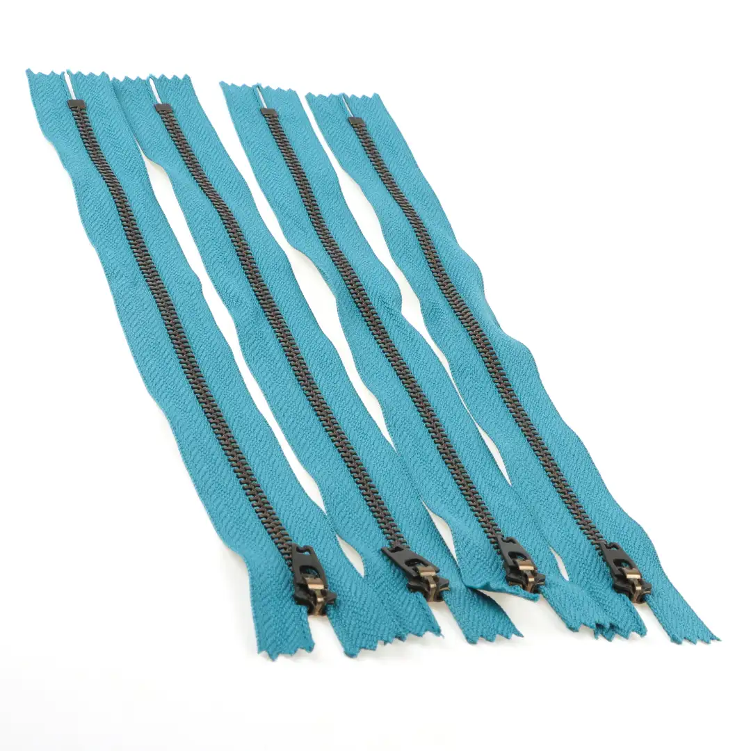 Green Close Metal Zippers Zipper for Overcoat buy garments accessories in bulk from China wholesaler at wholesale price free worldwide shipping Alibaba