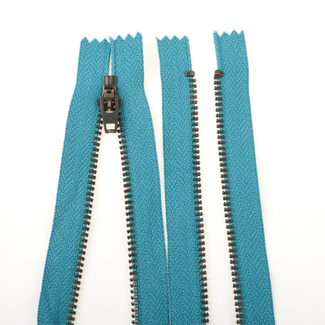 Green Close Metal Zippers Zipper for Overcoat buy garments accessories in bulk from China wholesaler at wholesale price free worldwide shipping Alibaba