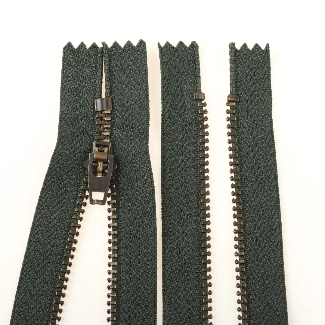 Green Close Metal Zippers Zipper for Overcoat buy garments accessories in bulk from China wholesaler at wholesale price free worldwide shipping Alibaba