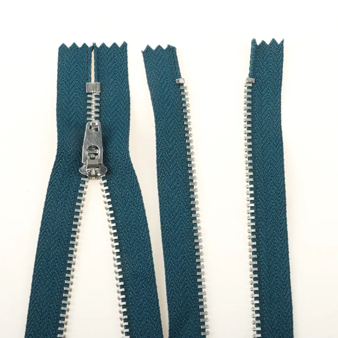 Blue Close Metal Zippers Zipper for Overcoat buy garments accessories in bulk from China wholesaler at wholesale price free worldwide shipping Alibaba