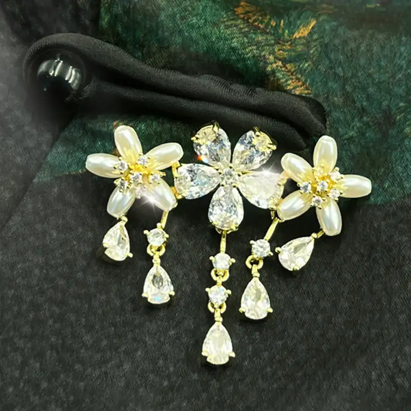 Gold  Ornaments Other Trims for Shirt,Pants,Suit Trouser,Polo Shirt,Tank Top,Crop Top buy garments accessories in bulk from China wholesaler at wholesale price free worldwide shipping Alibaba