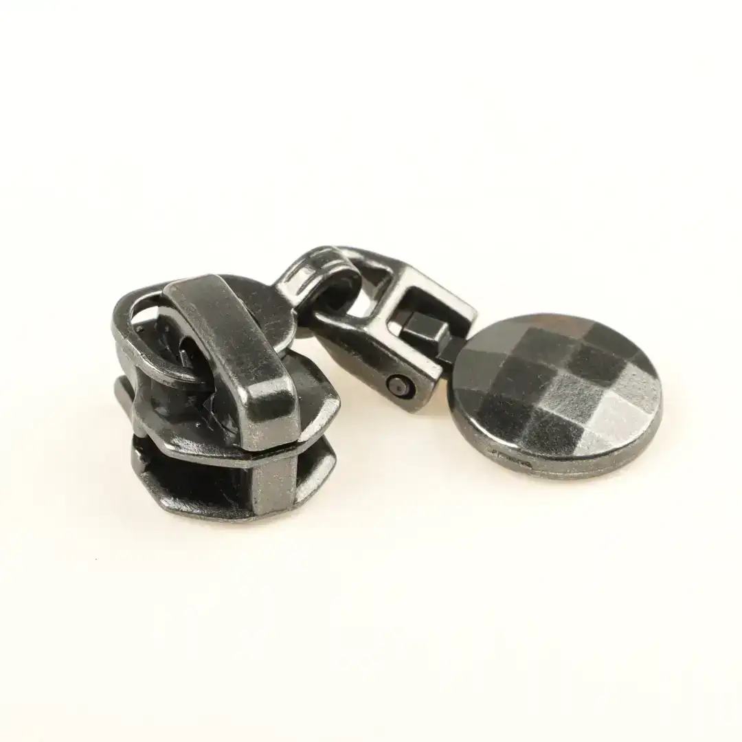 Multicolor  Metal Zipper Puller for Overcoat buy garments accessories in bulk from China wholesaler at wholesale price free worldwide shipping Alibaba