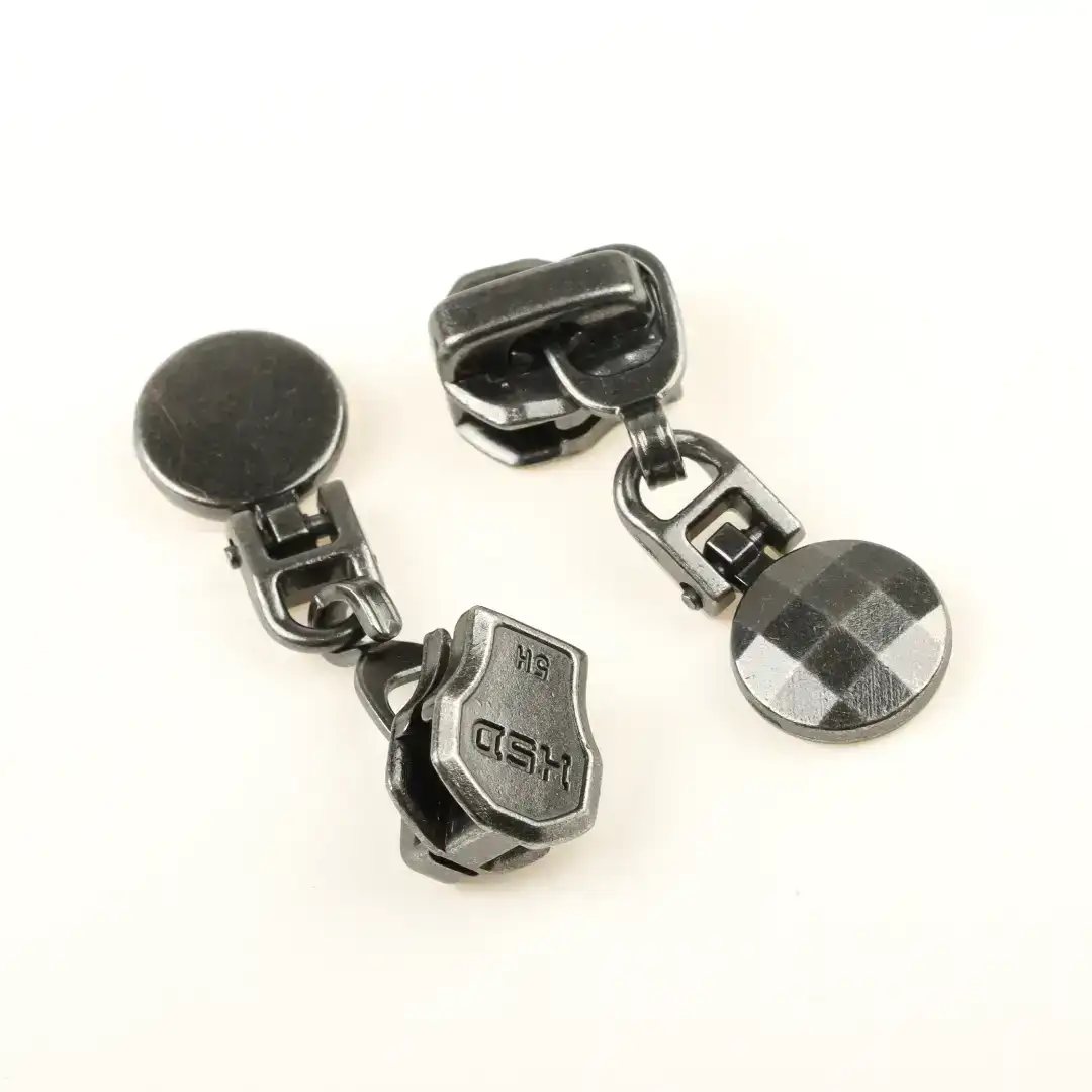 Multicolor  Metal Zipper Puller for Overcoat buy garments accessories in bulk from China wholesaler at wholesale price free worldwide shipping Alibaba