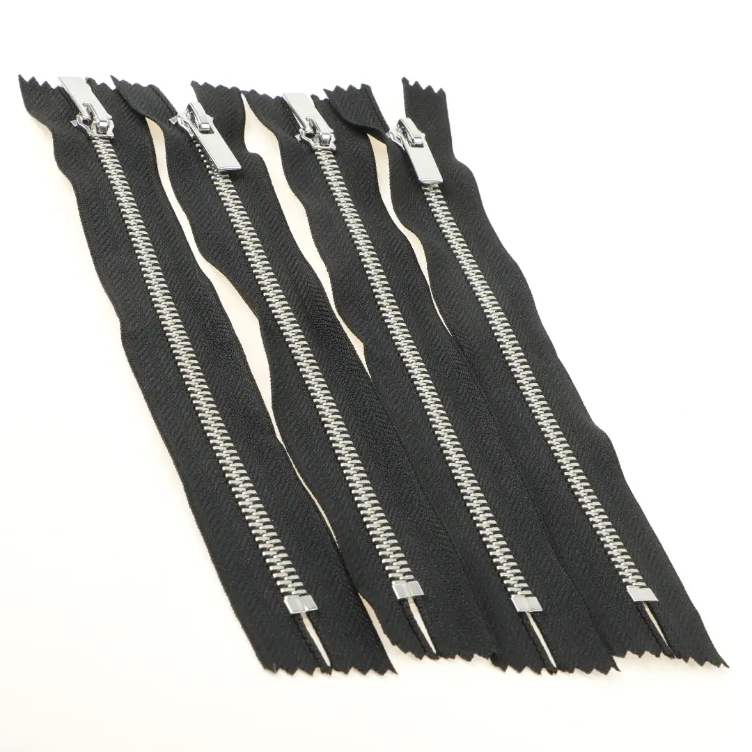 White Close Metal Zippers Zipper for Overcoat buy garments accessories in bulk from China wholesaler at wholesale price free worldwide shipping Alibaba