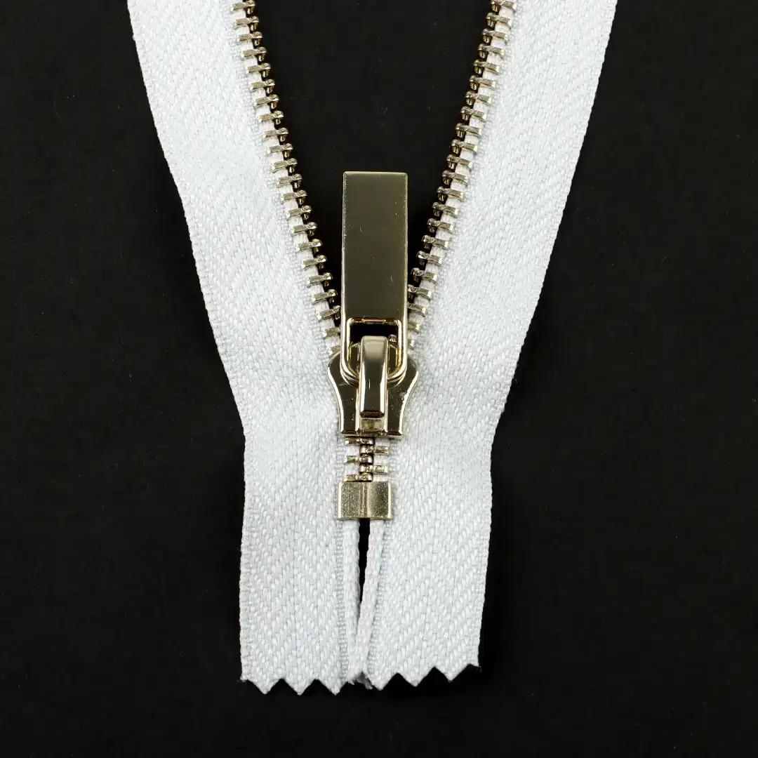 Multicolor Close Metal Zippers Zipper for Overcoat buy garments accessories in bulk from China wholesaler at wholesale price free worldwide shipping Alibaba
