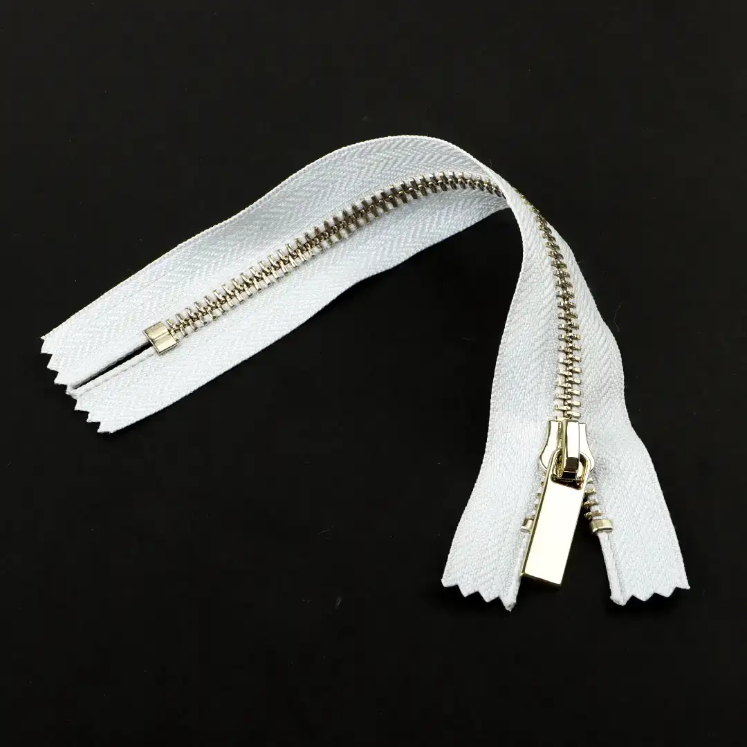 Multicolor Close Metal Zippers Zipper for Overcoat buy garments accessories in bulk from China wholesaler at wholesale price free worldwide shipping Alibaba